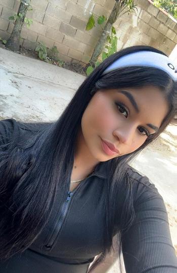 Perla latina consentida, 21  female escort, Santa Maria